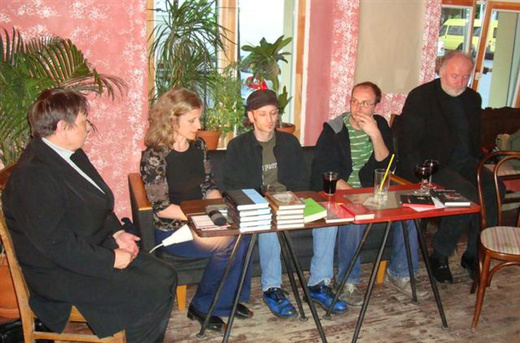 02.jpg